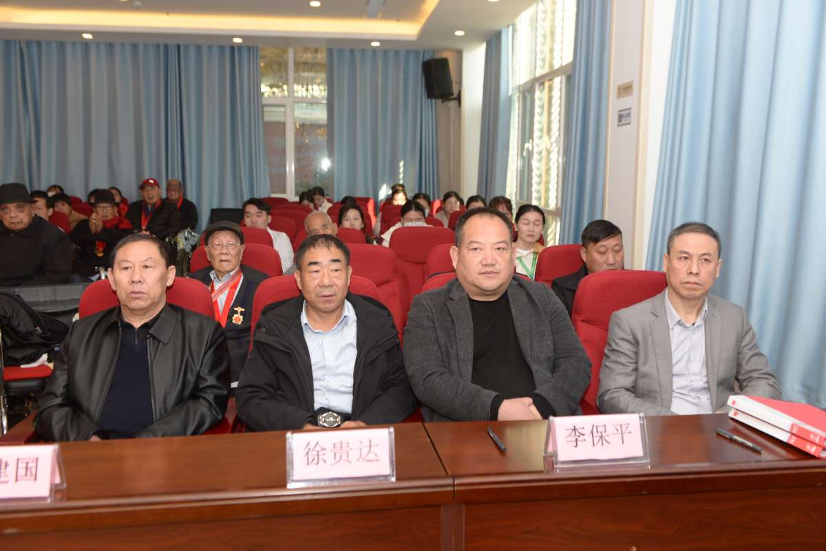 微信图片_20251122043754.jpg 微信图片_20251122043754.jpg