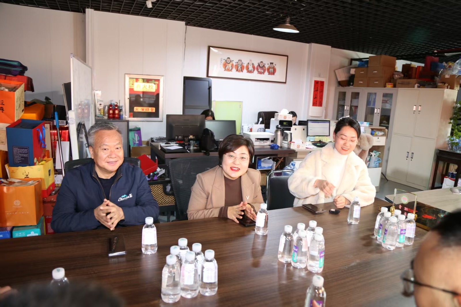 微信图片_20251216050612.jpg 微信图片_20251216050612.jpg